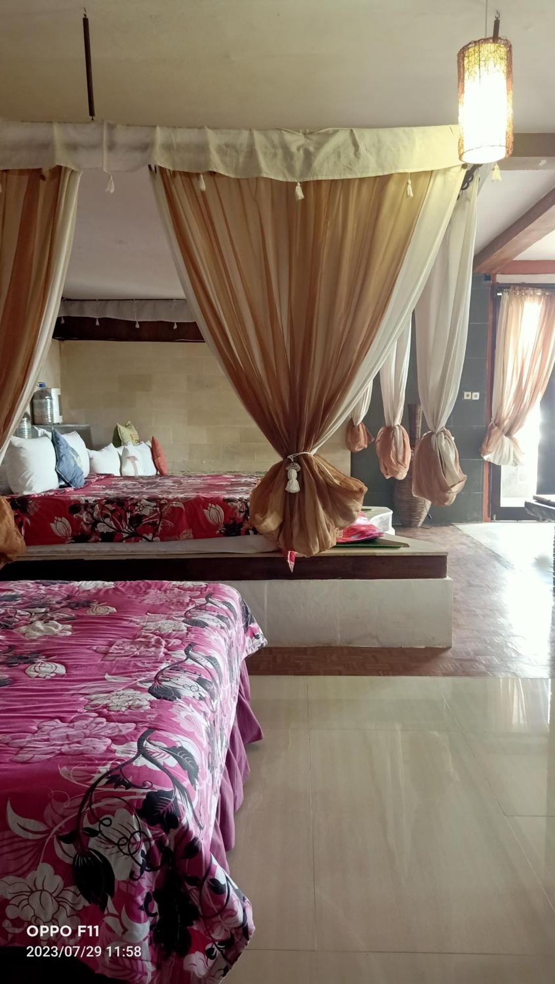 Rara Villas Lombok Senggigi Esterno foto
