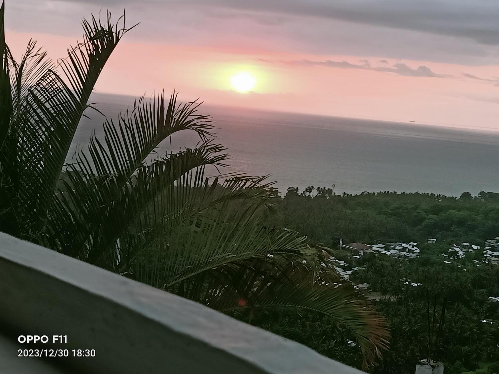 Rara Villas Lombok Senggigi Esterno foto